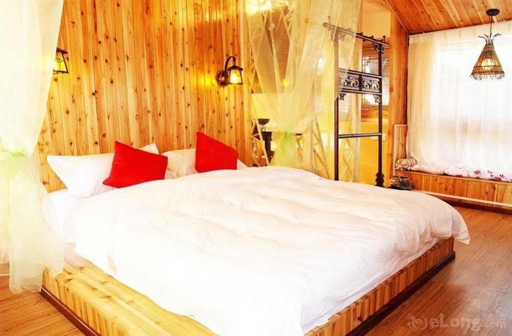 Lijiang Overseas Club Hotel Kültér fotó